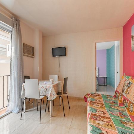 Duque Center Premium Suites, Free Parking Seville Exterior photo