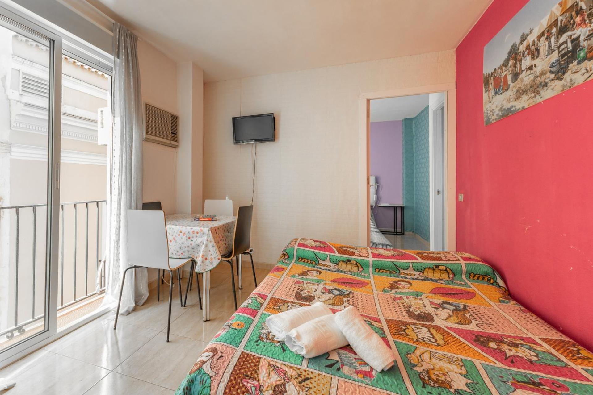 Duque Center Premium Suites, Free Parking Seville Exterior photo