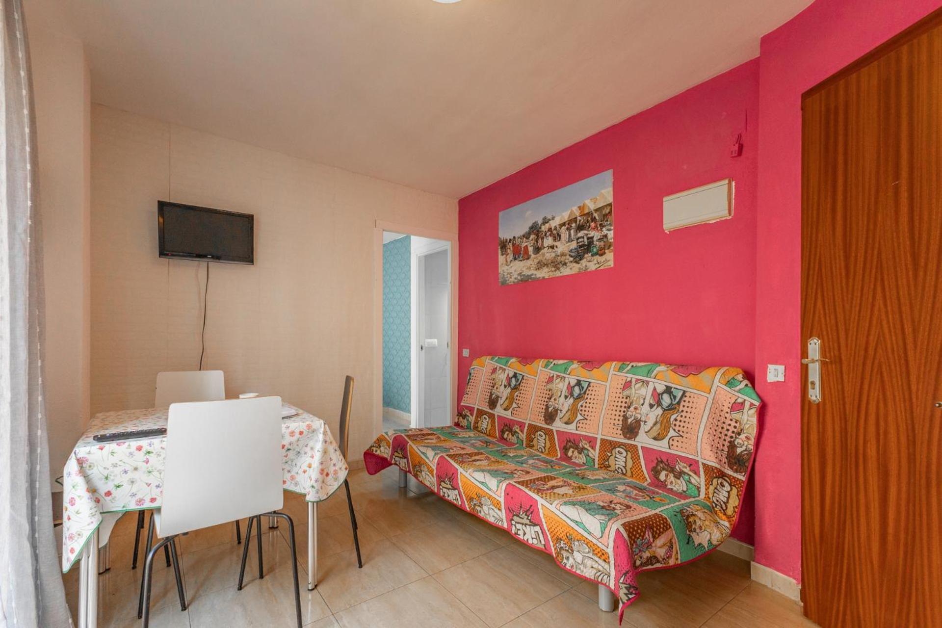 Duque Center Premium Suites, Free Parking Seville Exterior photo