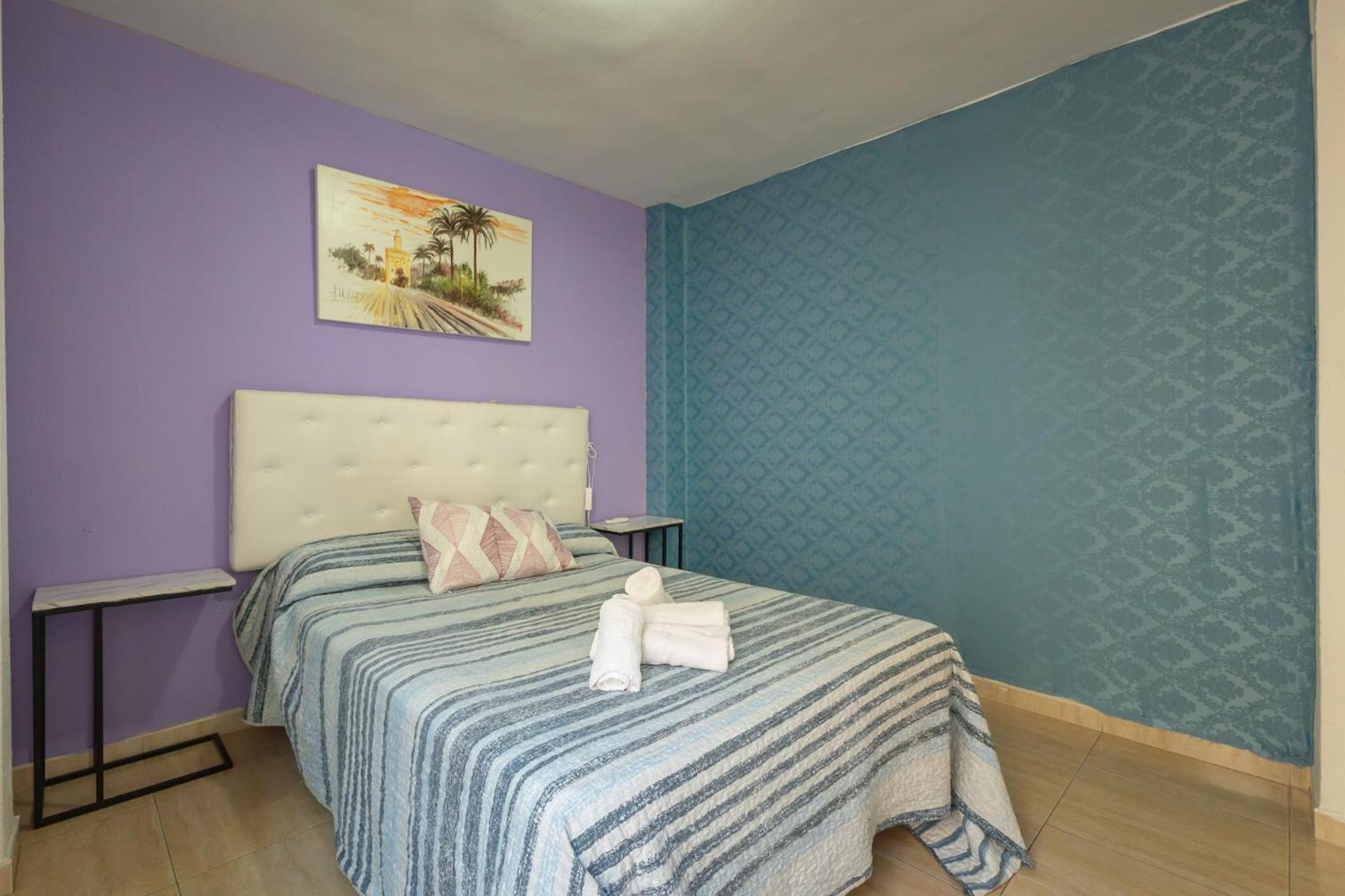 Duque Center Premium Suites, Free Parking Seville Exterior photo